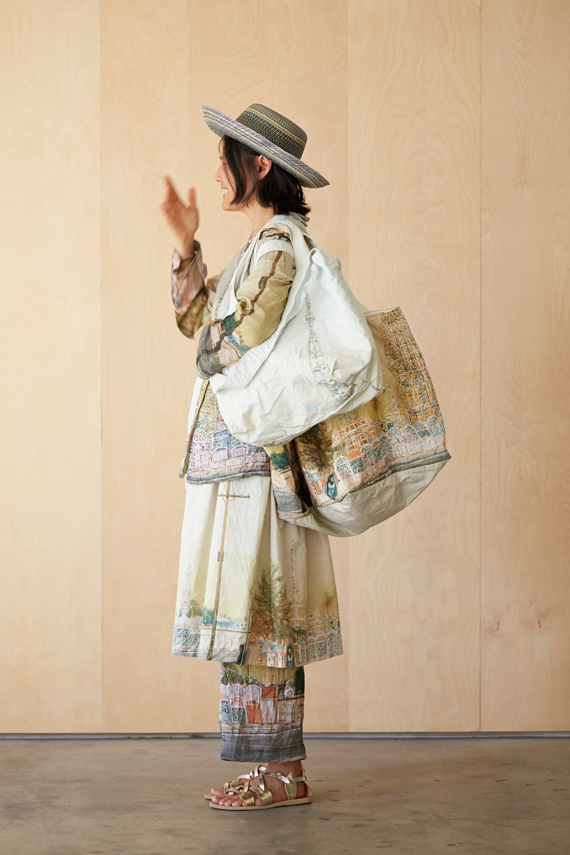 photo by Yoshihiro Makino